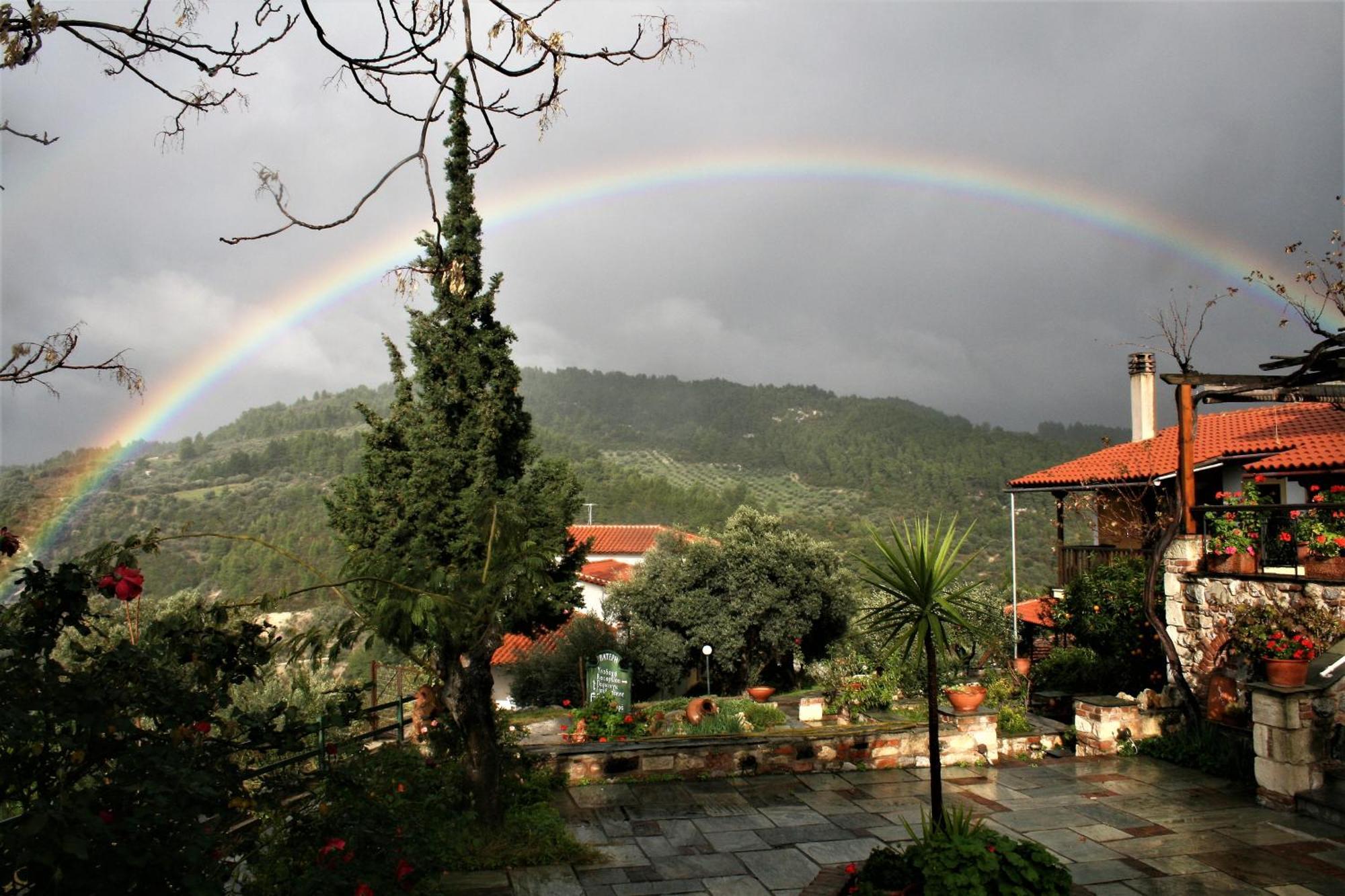 Vateri Hotel Límni Buitenkant foto