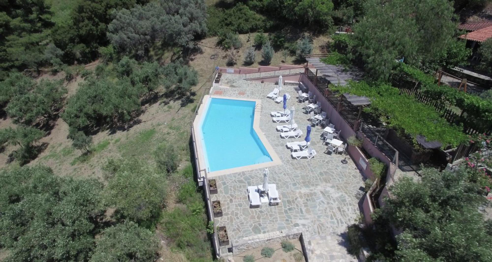 Vateri Hotel Límni Buitenkant foto