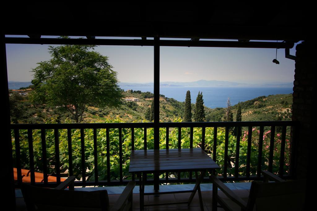 Vateri Hotel Límni Buitenkant foto